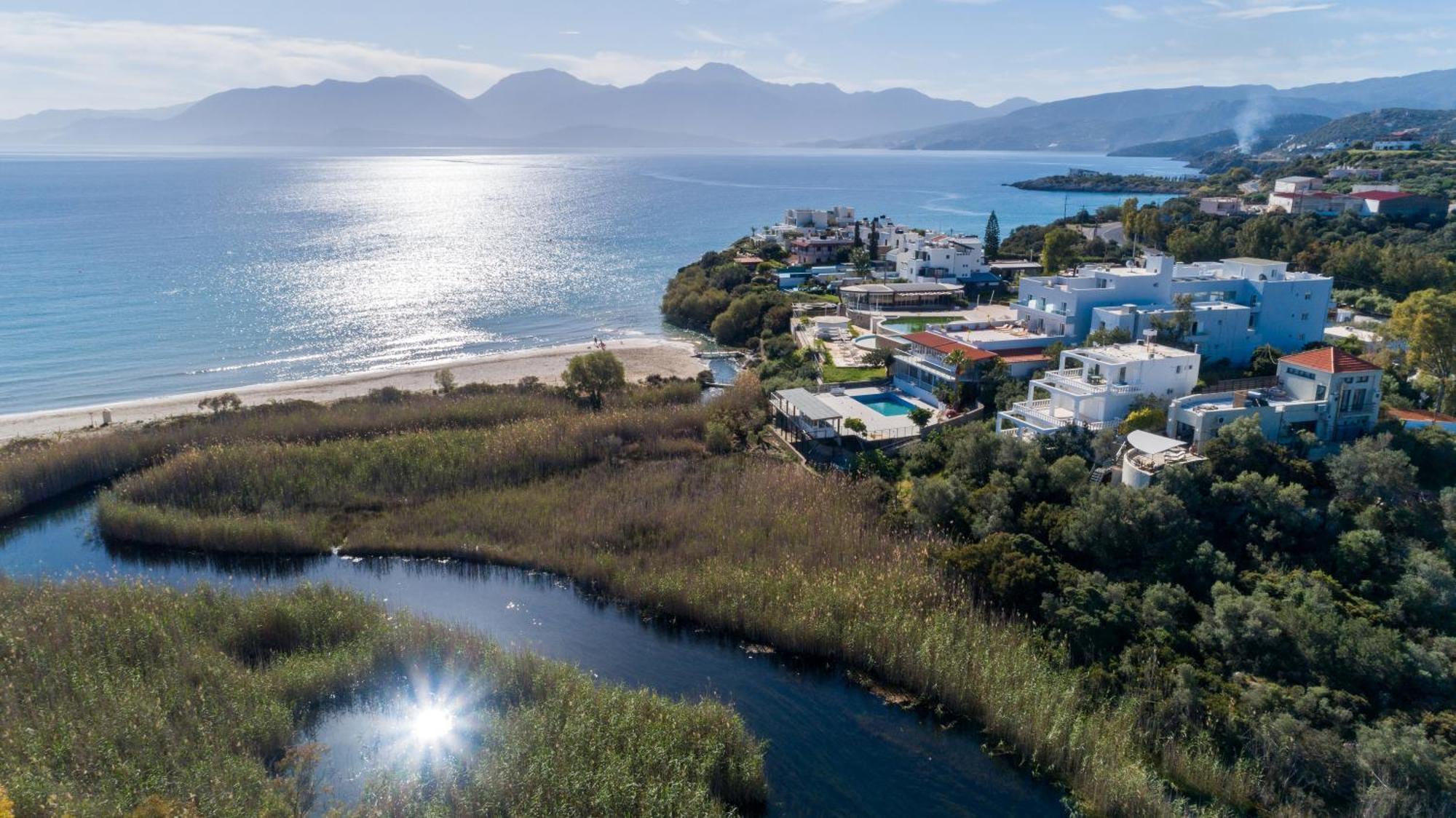 Coastal Dream Beachview Jacuzzi& Sauna Amoudara  Esterno foto
